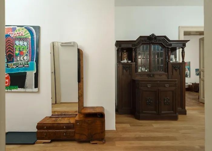 Artisan & Old-timey 2 Bedrooms 아파트 *