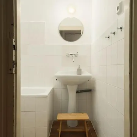 Apartment Artisan & Old-timey 2 Bedrooms *