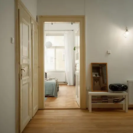Apartment Artisan & Old-timey 2 Bedrooms *